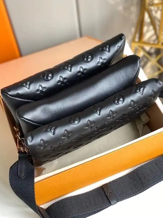 LOUIS PM VUITTON COUSSIN 0617